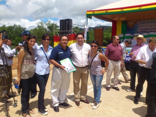 ICEES, pasantes y Alcalde de San Jose